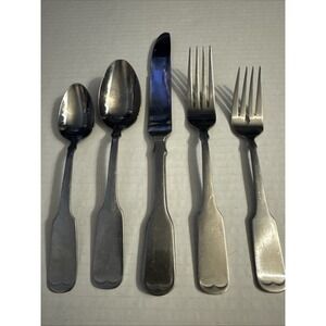 INTERNATIONAL Stainless WESTMINSTER 5 Piece Place Setting Set Korea
